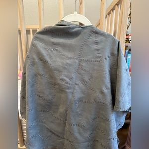 L’oved Baby Nursing Cover in Grey